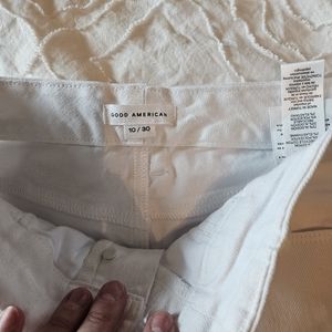 Good American Good Curve High Waist Straight Leg Jean, ButtonFly, White